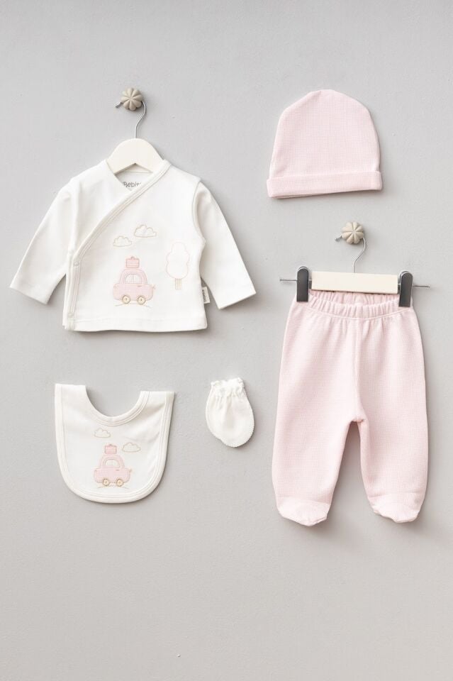 Bulutlu Araba Desenli 5 Parça Yenidoğan %100 Pamuk Zıbın Seti Bulutlu Araba Desenli 5 Parça Yenidoğan %100 Pamuk Zıbın Seti